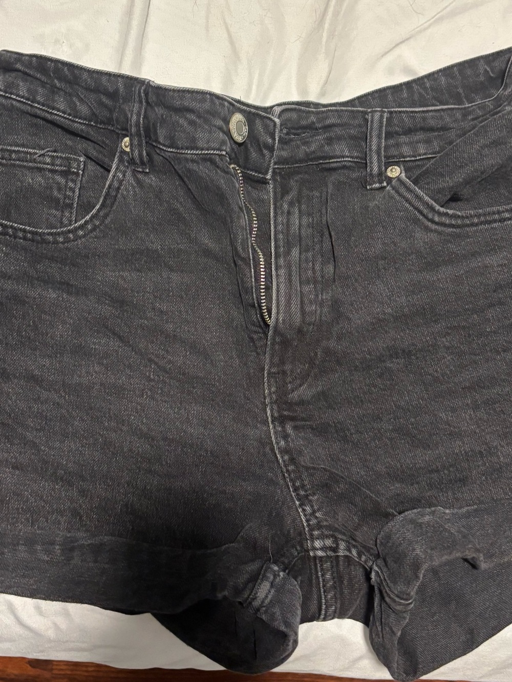Zara women’s Charcoal Black Denim Shorts